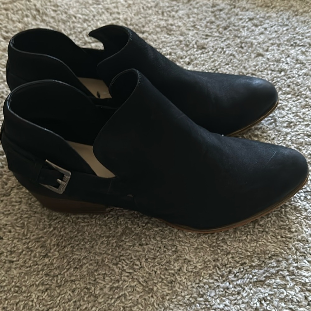 Caslon short boots like new